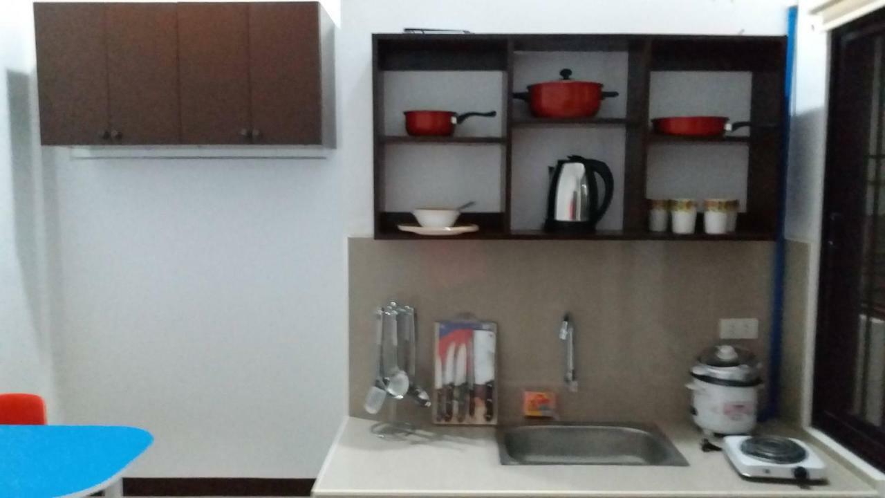 Clark-Pad Inn, Angeles City Extérieur photo