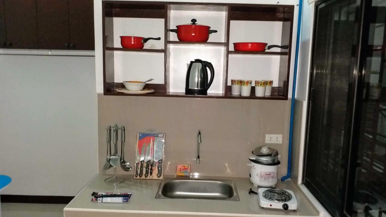 Clark-Pad Inn, Angeles City Extérieur photo