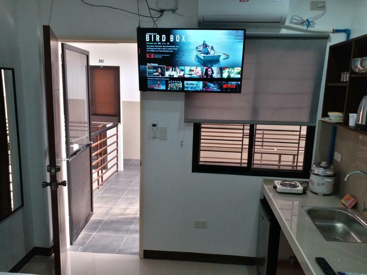 Clark-Pad Inn, Angeles City Extérieur photo