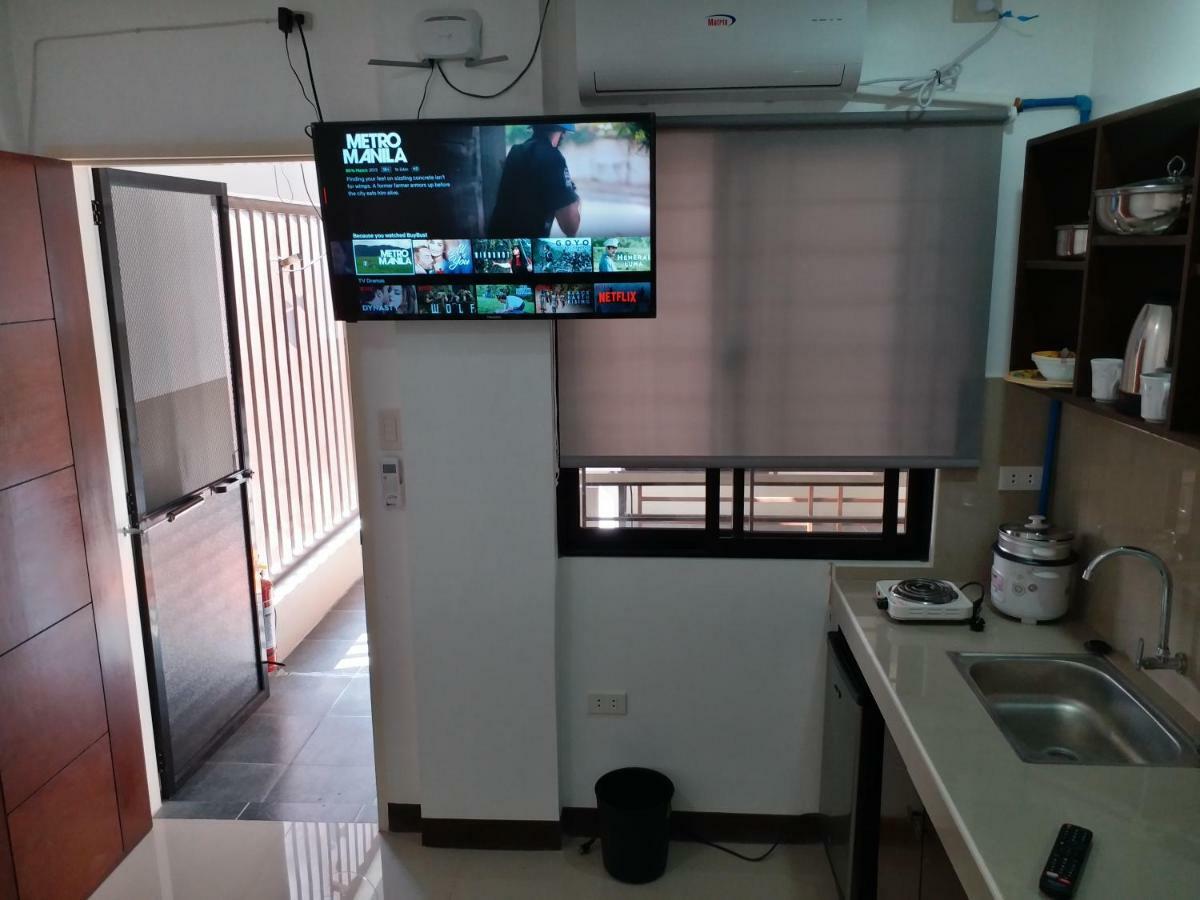 Clark-Pad Inn, Angeles City Extérieur photo