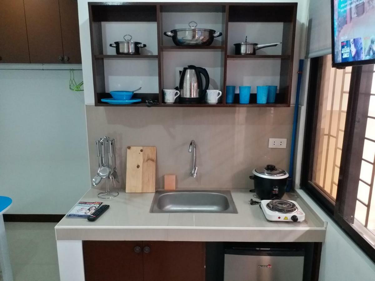 Clark-Pad Inn, Angeles City Extérieur photo