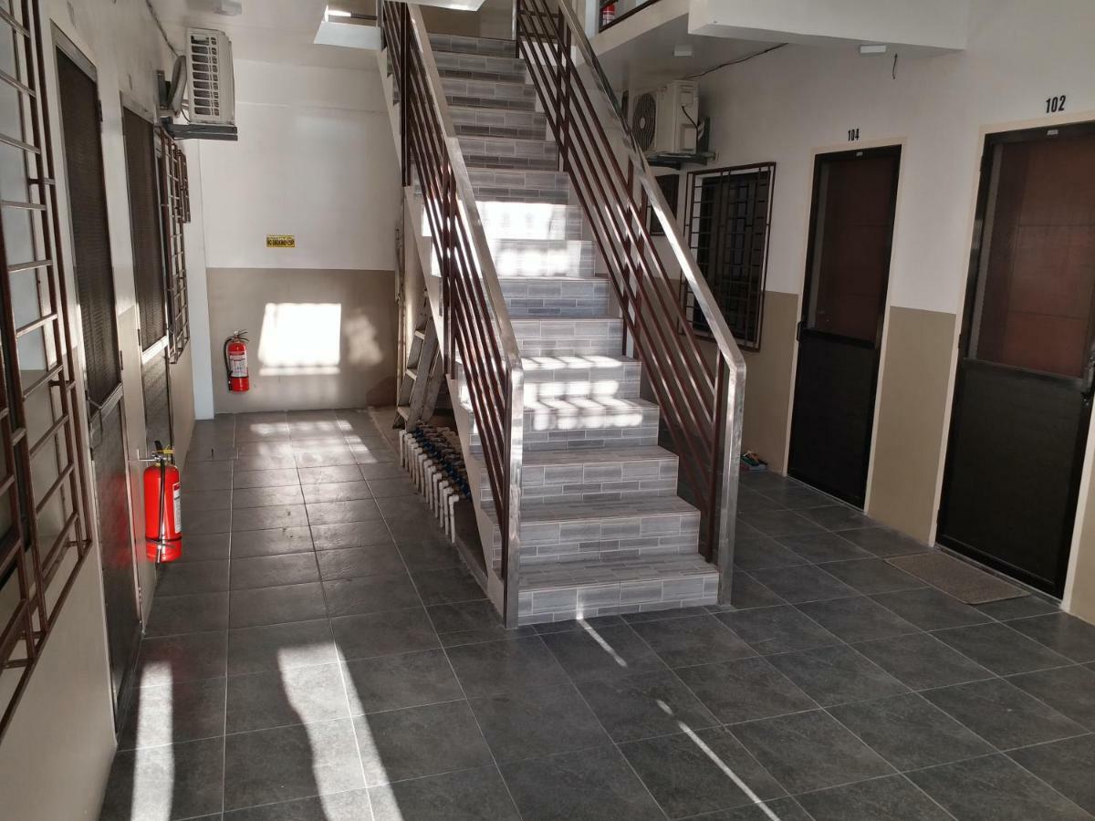 Clark-Pad Inn, Angeles City Extérieur photo