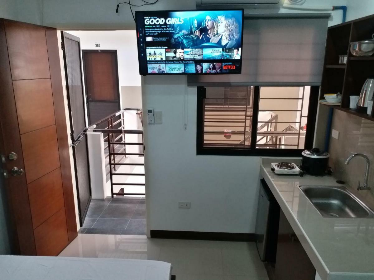 Clark-Pad Inn, Angeles City Extérieur photo