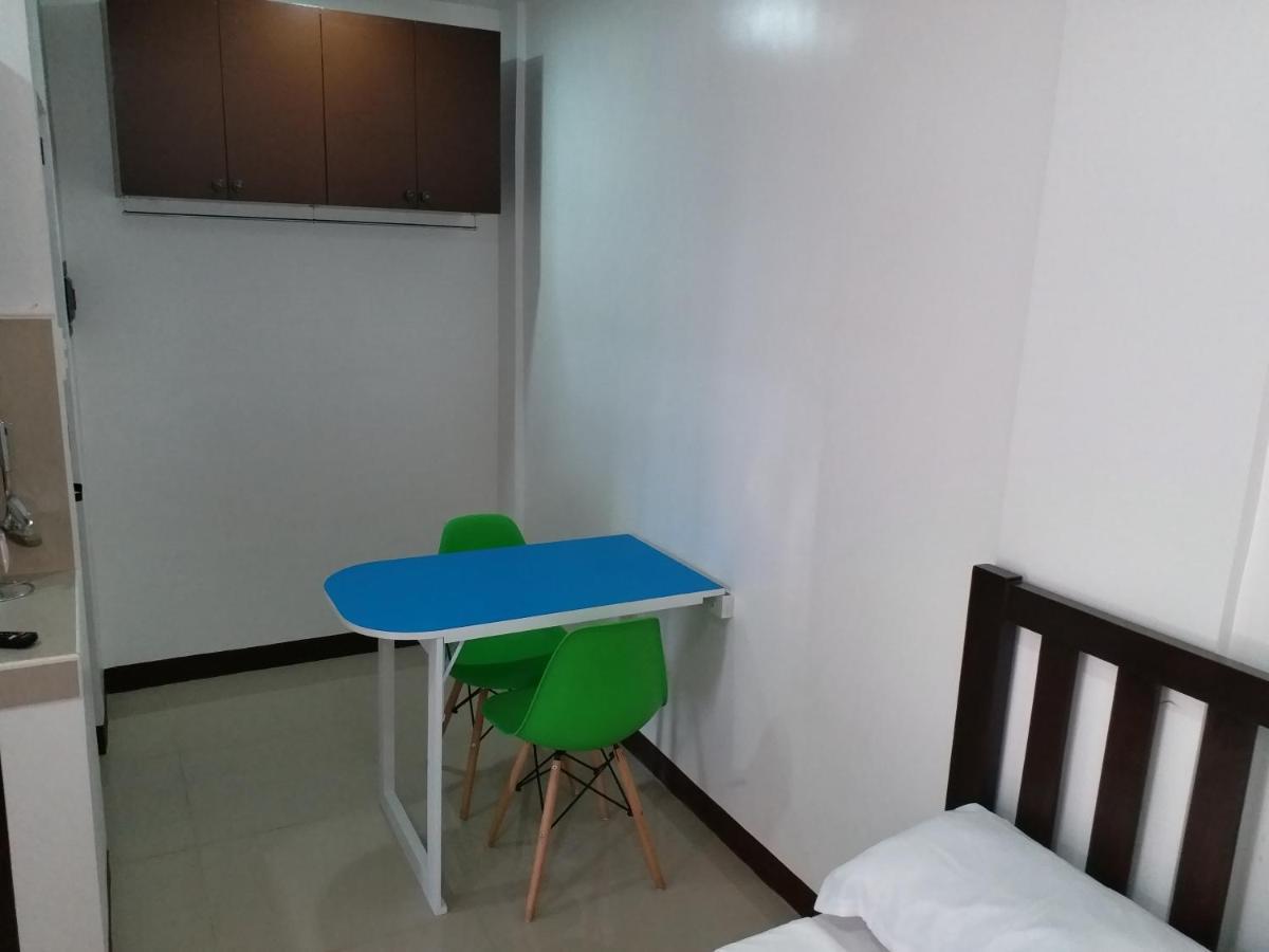 Clark-Pad Inn, Angeles City Extérieur photo